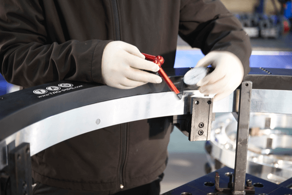 TAG_SPLIT_FRAME_CLAMSHELL_GalleryOnSite (17)