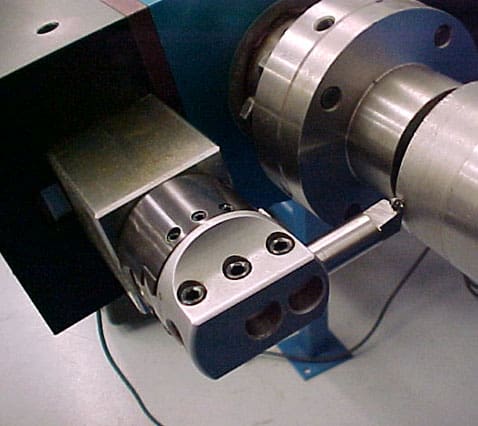 PL2000 LATHE - Image 2